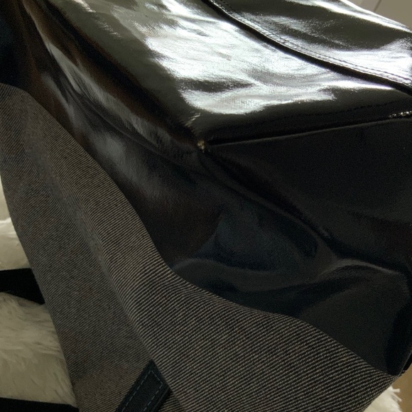 Kate Spade New York Ash Triple Compartment Tote - Picture 14 of 16